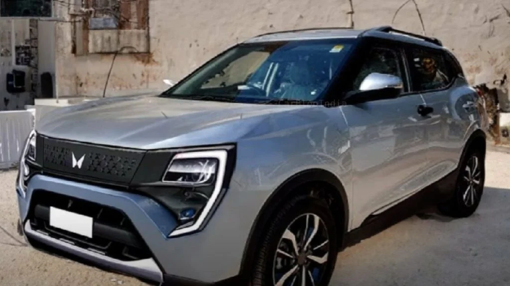 Mahindra XUV300 Facelift Revealed