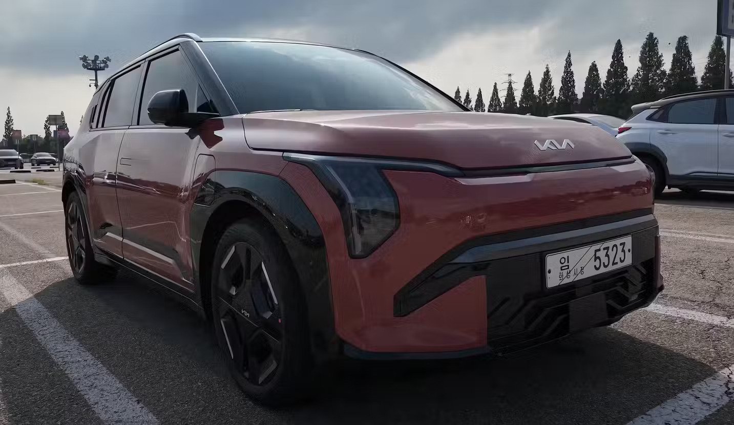 Kia EV3 GT-Line Spotted