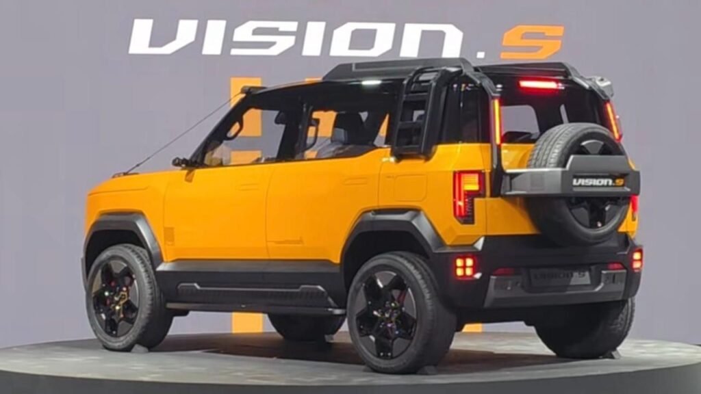 Mahindra Vision S